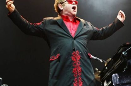 Elton John – Łódź